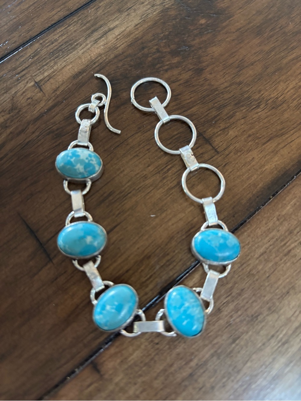 Turquoise Stone Silver-Link Bracelet - Blue